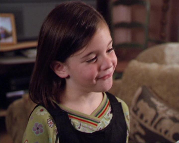 Charmed-Online_dot_net-2x02MoralityBites0445.jpg