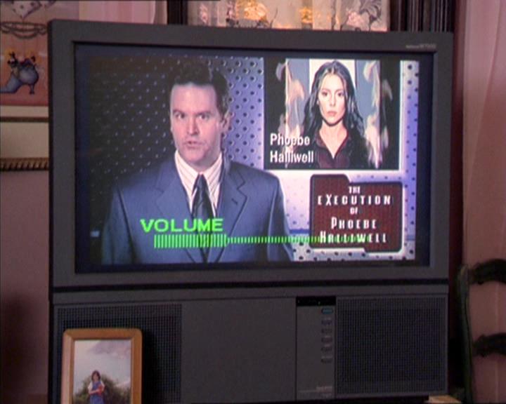 Charmed-Online_dot_net-2x02MoralityBites0470.jpg