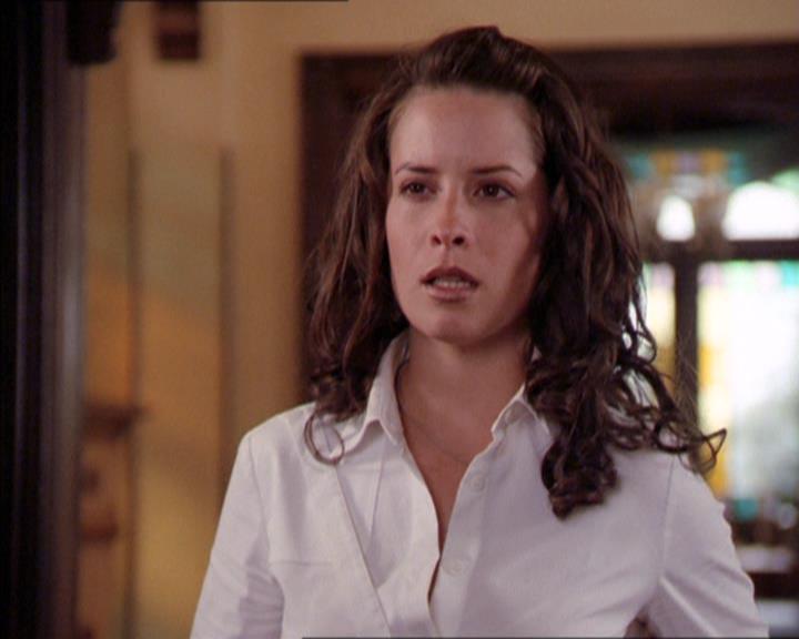 Charmed-Online_dot_net-2x02MoralityBites0500.jpg Charmed-Online_dot_net-2x02MoralityBites0500.jpg