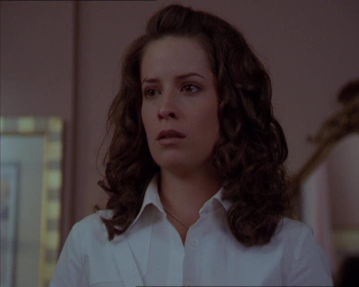 Charmed-Online_dot_net-2x02MoralityBites0704.jpg Charmed-Online_dot_net-2x02MoralityBites0704.jpg