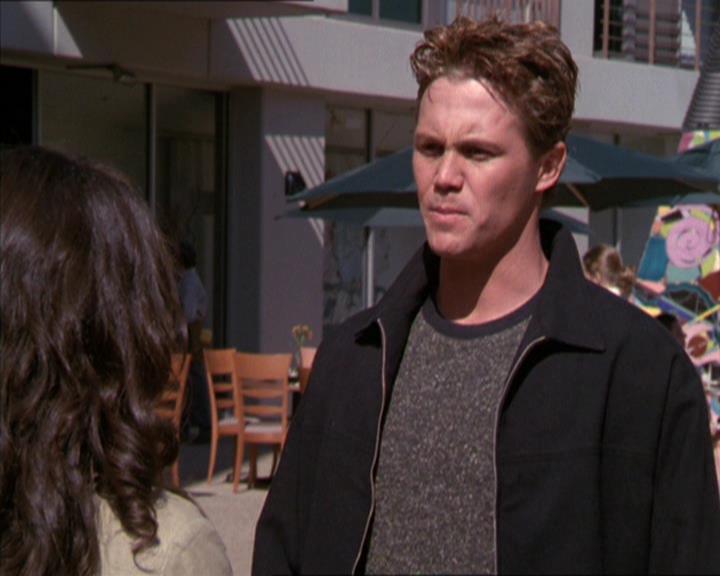 Charmed-Online_dot_net-2x02MoralityBites0873.jpg