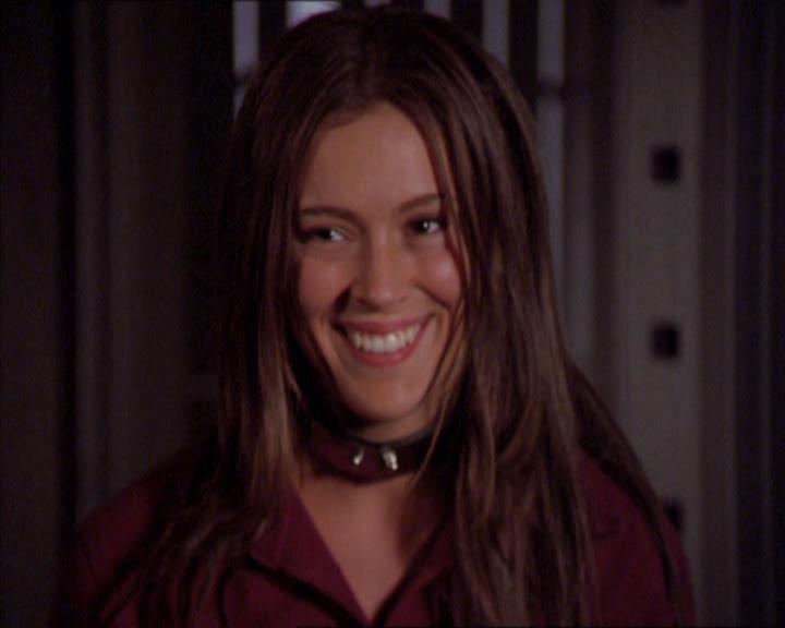 Charmed-Online_dot_net-2x02MoralityBites1388.jpg Charmed-Online_dot_net-2x02MoralityBites1388.jpg