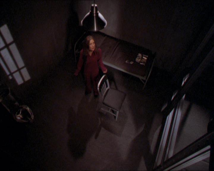 Charmed-Online_dot_net-2x02MoralityBites1469.jpg Charmed-Online_dot_net-2x02MoralityBites1469.jpg