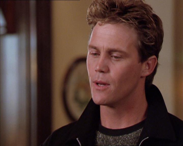 Charmed-Online_dot_net-2x02MoralityBites1555.jpg