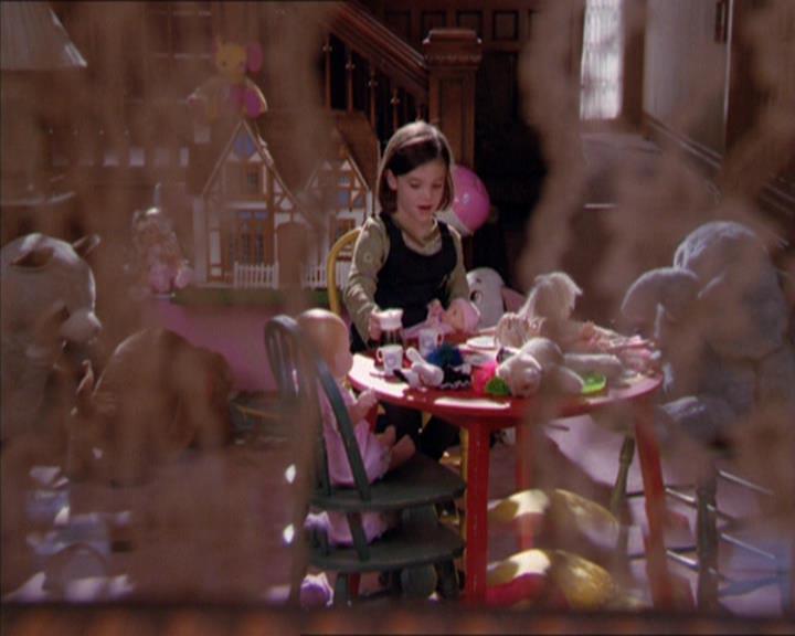 Charmed-Online_dot_net-2x02MoralityBites1656.jpg