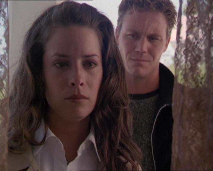 Charmed-Online_dot_net-2x02MoralityBites1680.jpg Charmed-Online_dot_net-2x02MoralityBites1680.jpg