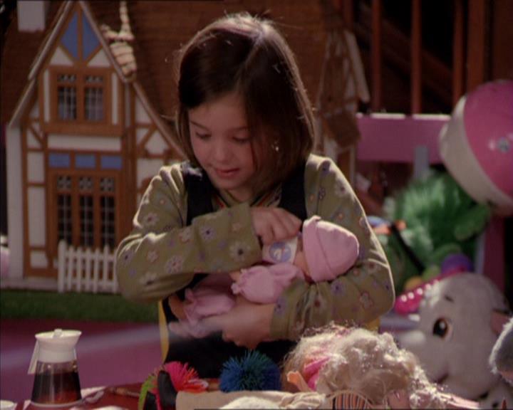 Charmed-Online_dot_net-2x02MoralityBites1687.jpg