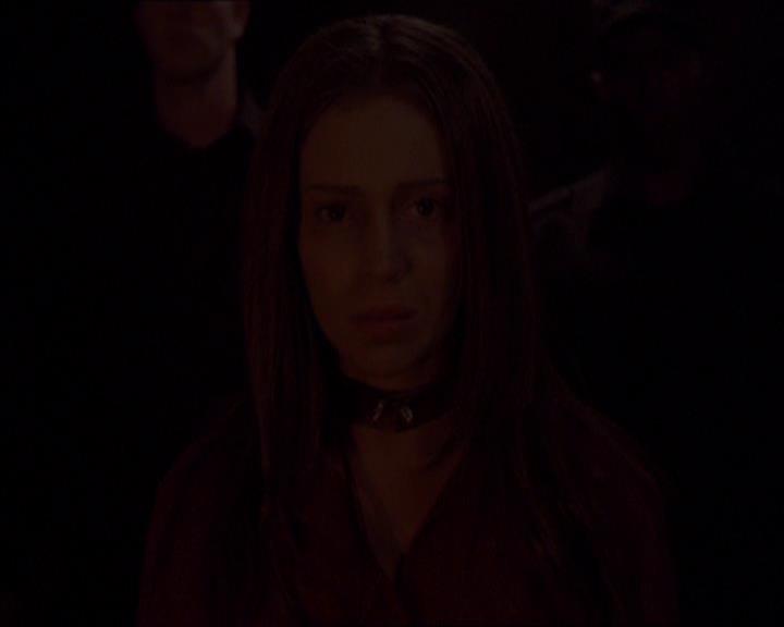 Charmed-Online_dot_net-2x02MoralityBites1910.jpg