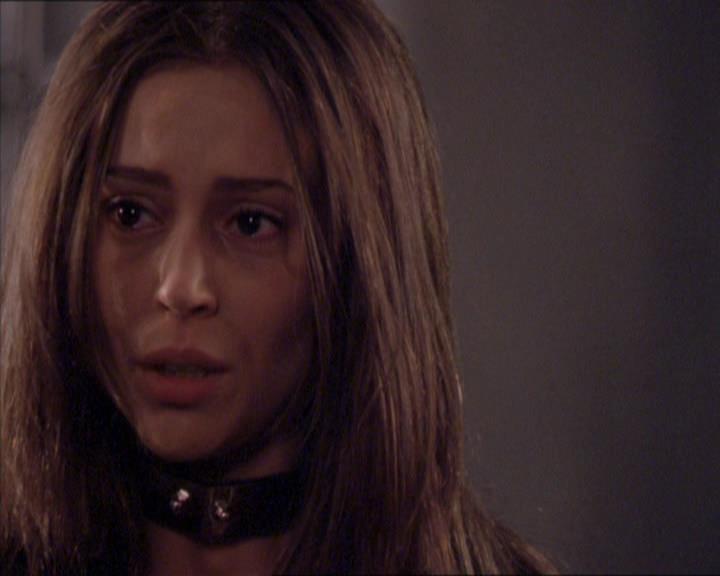 Charmed-Online_dot_net-2x02MoralityBites1981.jpg