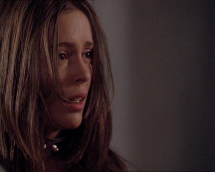 Charmed-Online_dot_net-2x02MoralityBites2008.jpg
