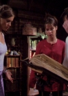 Charmed-Online_dot_net-2x02MoralityBites0327.jpg