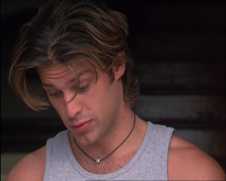Charmed-Online_dot_net-2x03ThePaintedWorld0538.jpg