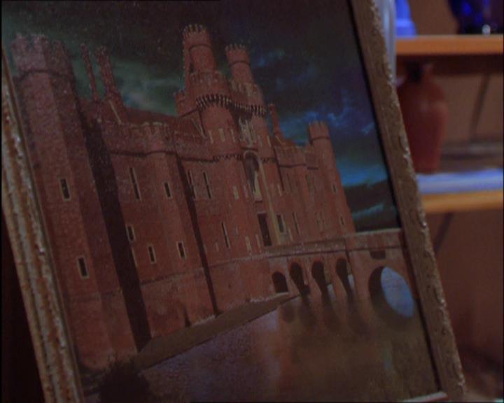Charmed-Online_dot_net-2x03ThePaintedWorld0882.jpg