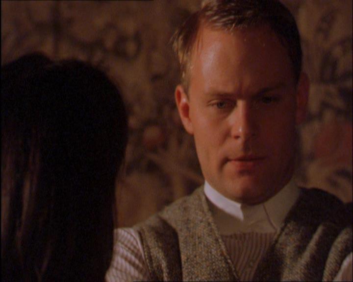 Charmed-Online_dot_net-2x03ThePaintedWorld1134.jpg