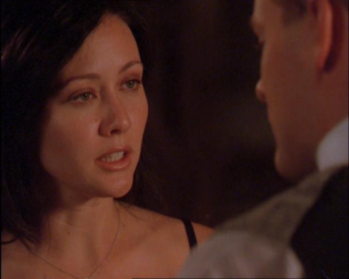 Charmed-Online_dot_net-2x03ThePaintedWorld1168.jpg