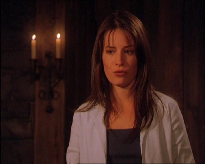 Charmed-Online_dot_net-2x03ThePaintedWorld1578.jpg