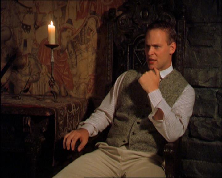 Charmed-Online_dot_net-2x03ThePaintedWorld1809.jpg
