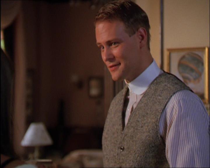 Charmed-Online_dot_net-2x03ThePaintedWorld1920.jpg