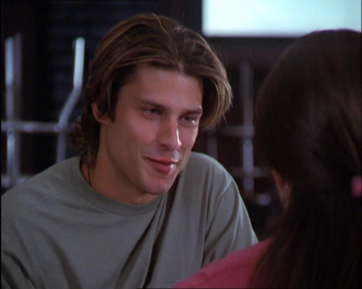 Charmed-Online_dot_net-2x03ThePaintedWorld2219.jpg