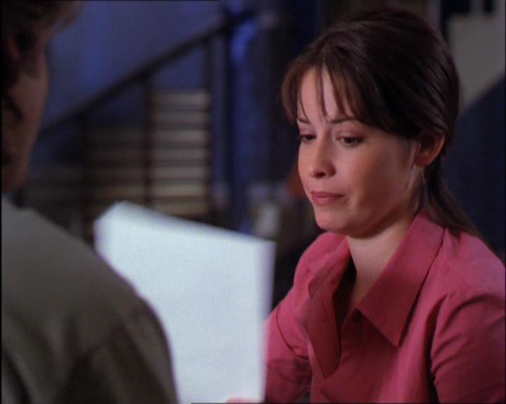 Charmed-Online_dot_net-2x03ThePaintedWorld2221.jpg