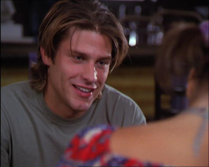 Charmed-Online_dot_net-2x03ThePaintedWorld2251.jpg