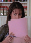 Charmed-Online_dot_net-2x03ThePaintedWorld0416.jpg