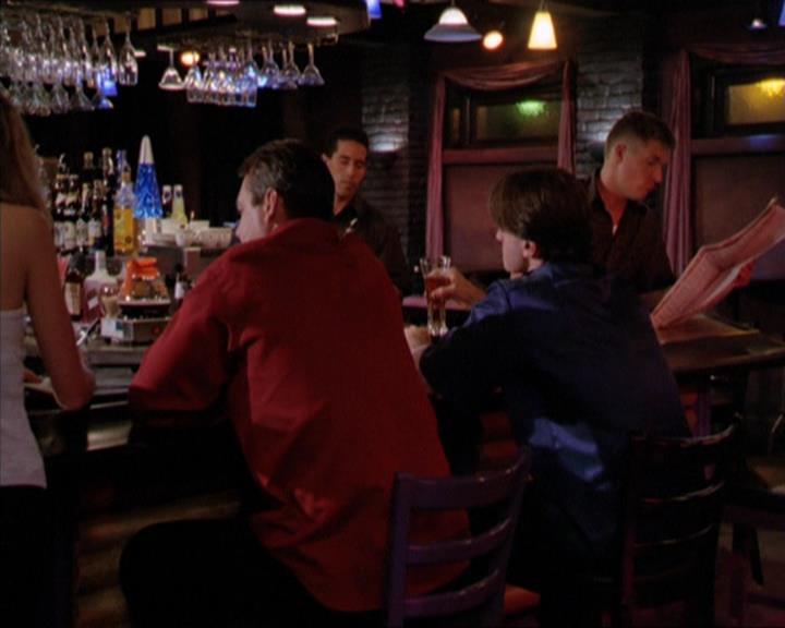 Charmed-Online_dot_net-2x05TheDevilsMusic0016.jpg