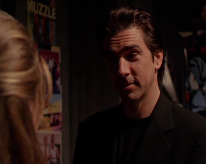 Charmed-Online_dot_net-2x05TheDevilsMusic0152.jpg