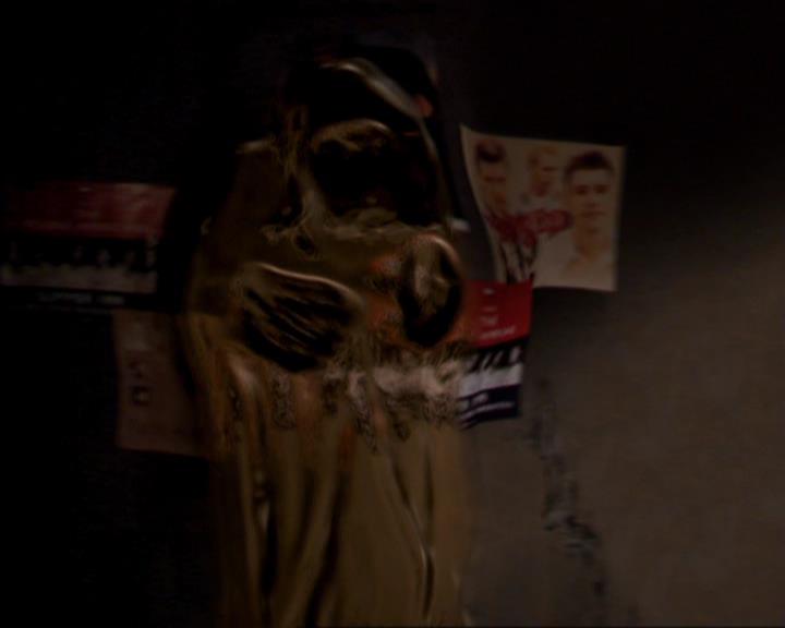 Charmed-Online_dot_net-2x05TheDevilsMusic0212.jpg