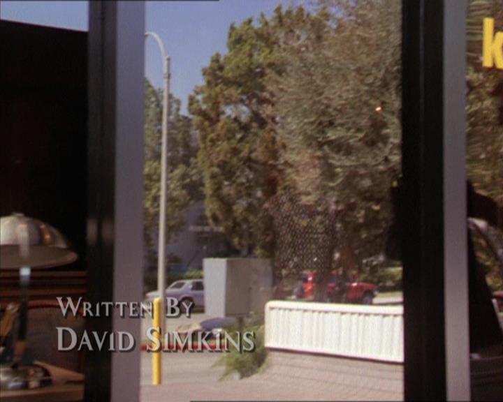 Charmed-Online_dot_net-2x05TheDevilsMusic0328.jpg