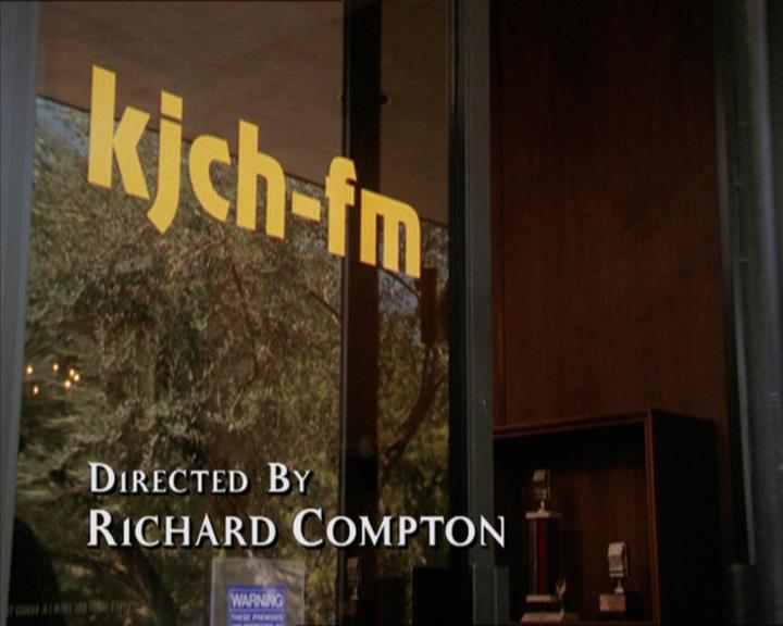 Charmed-Online_dot_net-2x05TheDevilsMusic0347.jpg