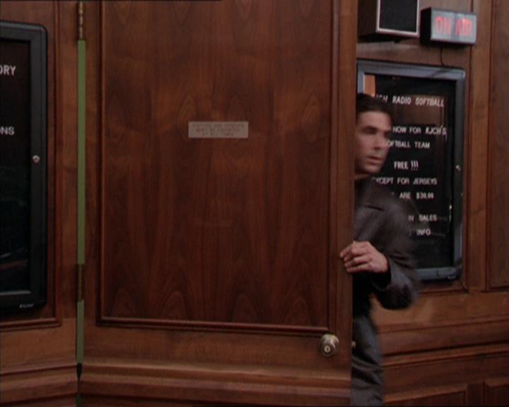 Charmed-Online_dot_net-2x05TheDevilsMusic0356.jpg