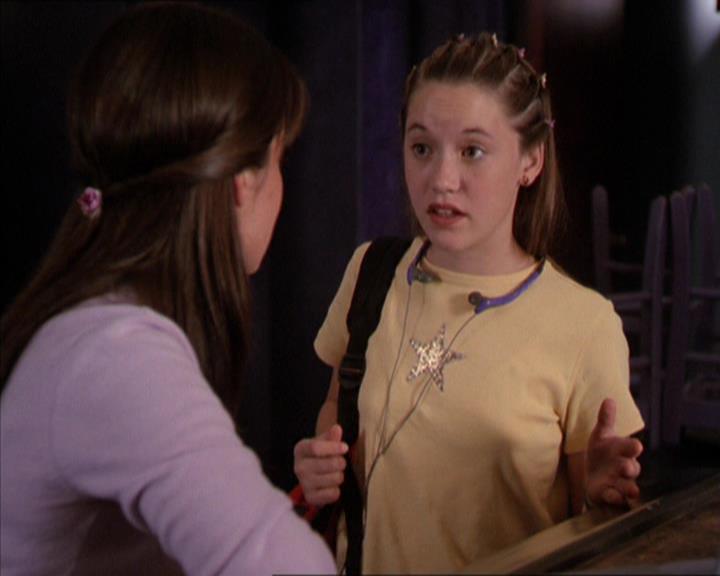 Charmed-Online_dot_net-2x05TheDevilsMusic0468.jpg