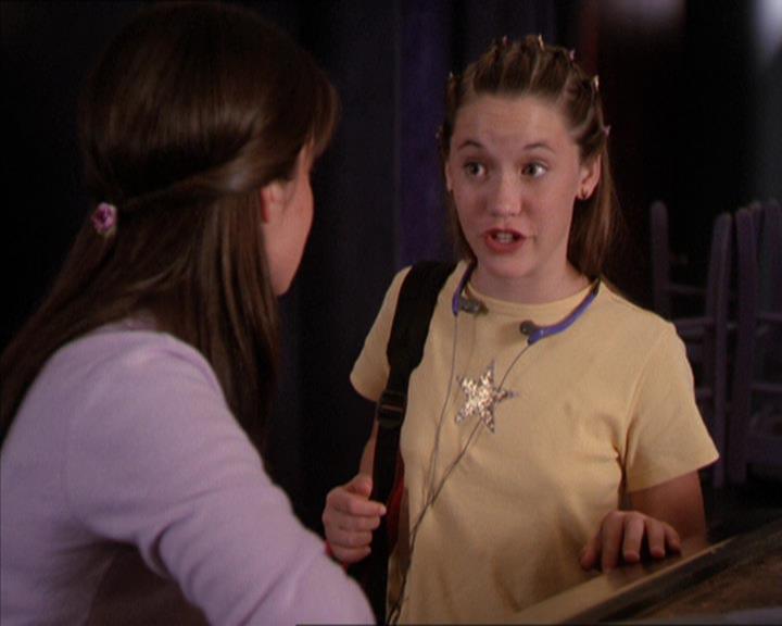 Charmed-Online_dot_net-2x05TheDevilsMusic0473.jpg