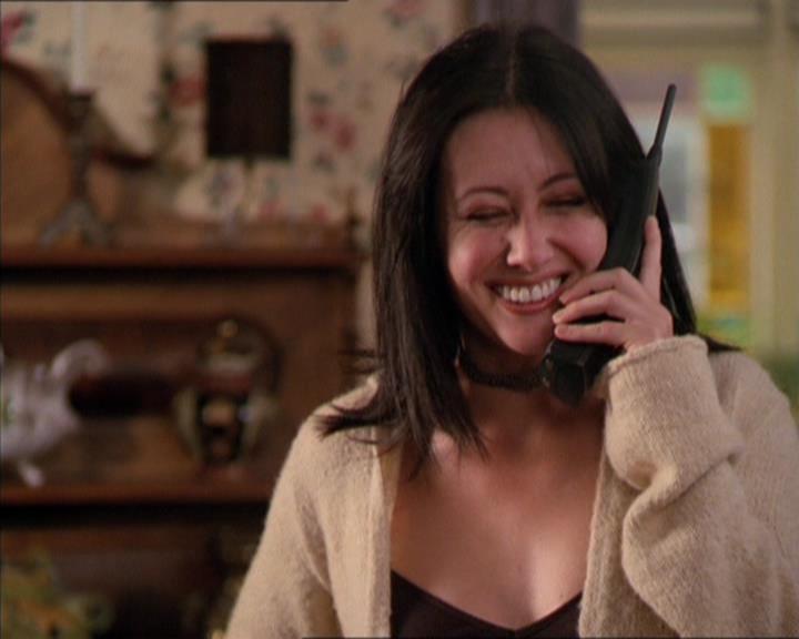 Charmed-Online_dot_net-2x05TheDevilsMusic0638.jpg