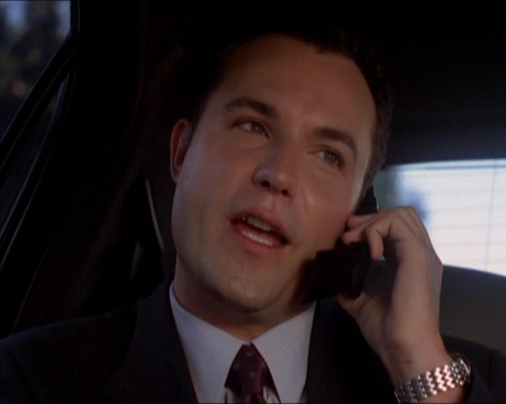 Charmed-Online_dot_net-2x05TheDevilsMusic0641.jpg