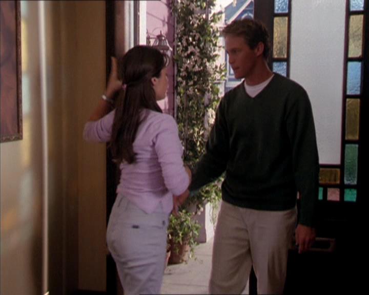 Charmed-Online_dot_net-2x05TheDevilsMusic0706.jpg