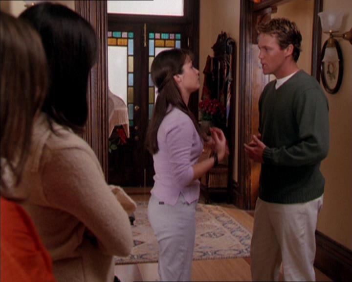 Charmed-Online_dot_net-2x05TheDevilsMusic0728.jpg