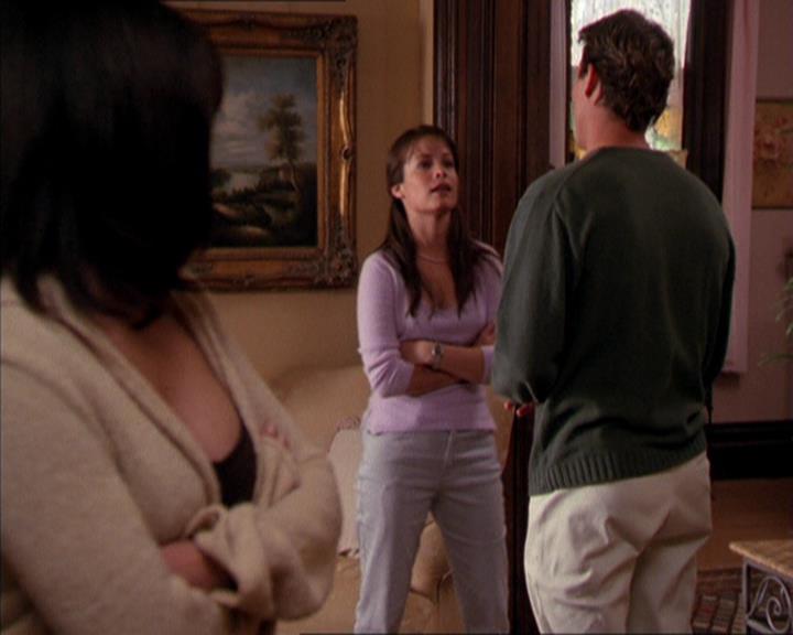 Charmed-Online_dot_net-2x05TheDevilsMusic0794.jpg