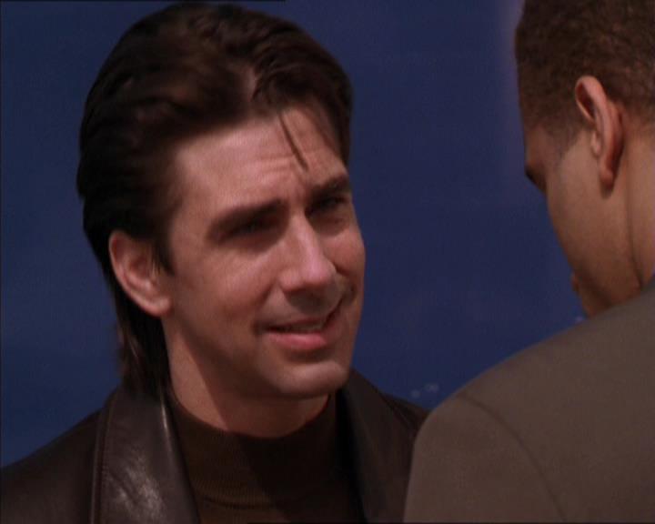 Charmed-Online_dot_net-2x05TheDevilsMusic0876.jpg