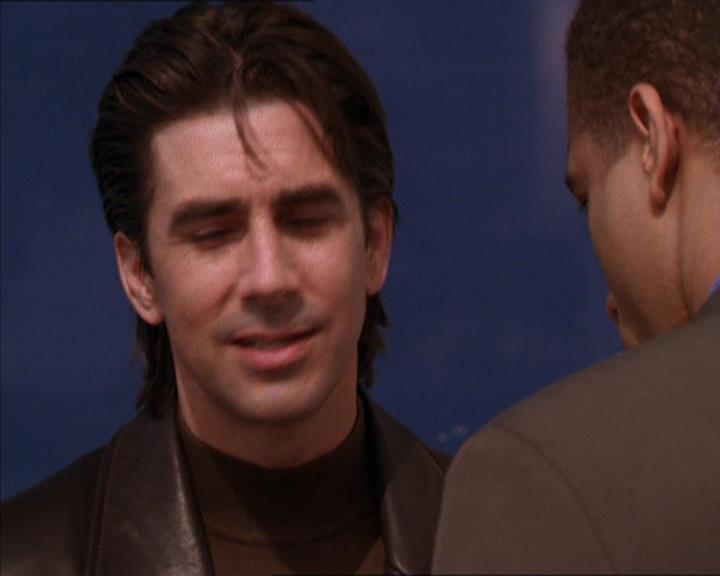 Charmed-Online_dot_net-2x05TheDevilsMusic0877.jpg
