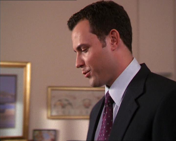 Charmed-Online_dot_net-2x05TheDevilsMusic1035.jpg