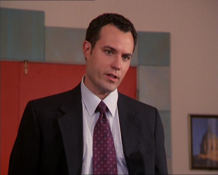 Charmed-Online_dot_net-2x05TheDevilsMusic1052.jpg