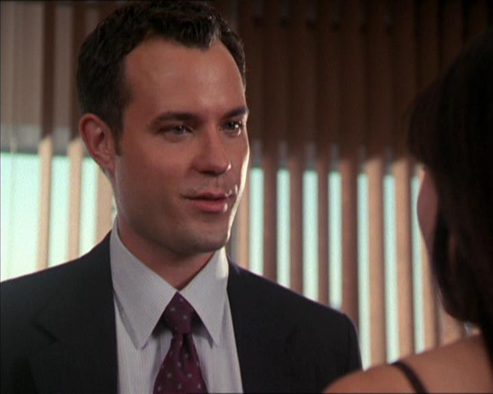 Charmed-Online_dot_net-2x05TheDevilsMusic1088.jpg