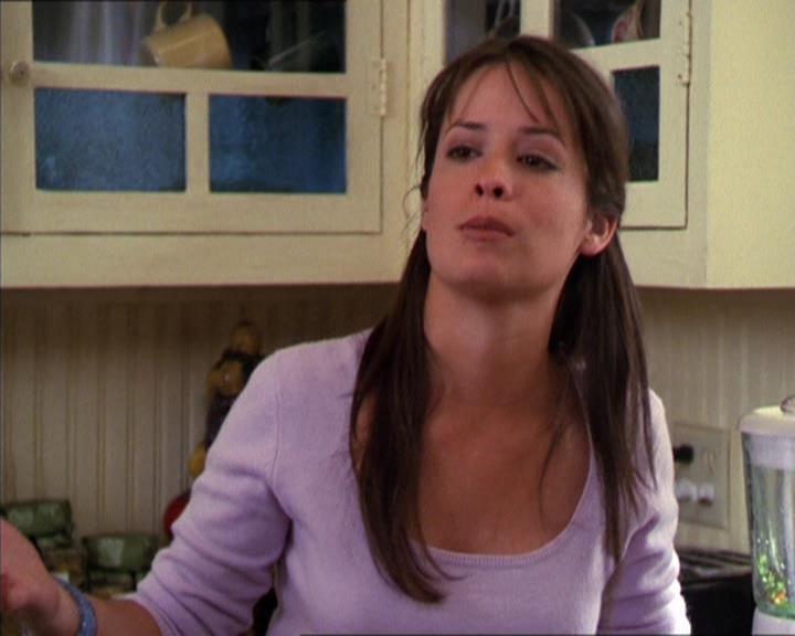 Charmed-Online_dot_net-2x05TheDevilsMusic1188.jpg