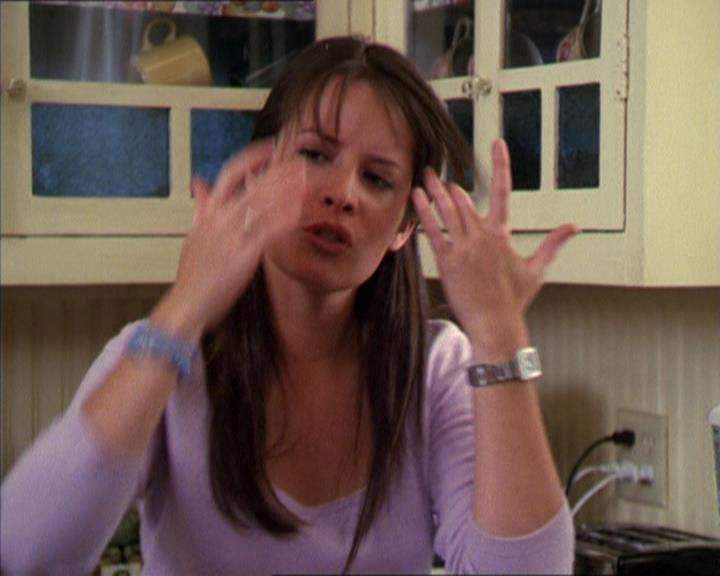 Charmed-Online_dot_net-2x05TheDevilsMusic1199.jpg