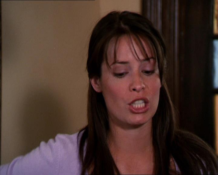 Charmed-Online_dot_net-2x05TheDevilsMusic1275.jpg
