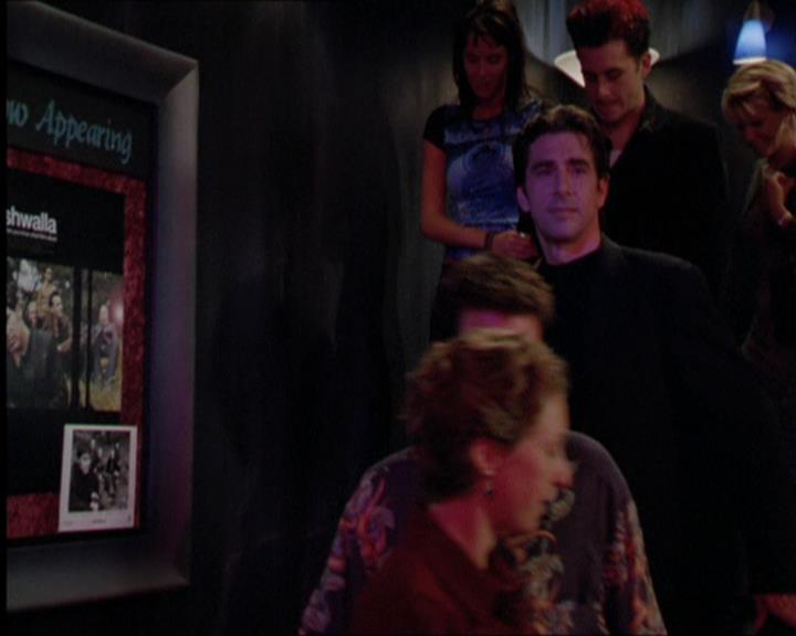 Charmed-Online_dot_net-2x05TheDevilsMusic1476.jpg
