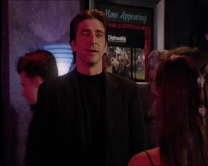 Charmed-Online_dot_net-2x05TheDevilsMusic1481.jpg