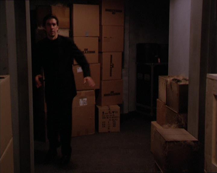 Charmed-Online_dot_net-2x05TheDevilsMusic1603.jpg